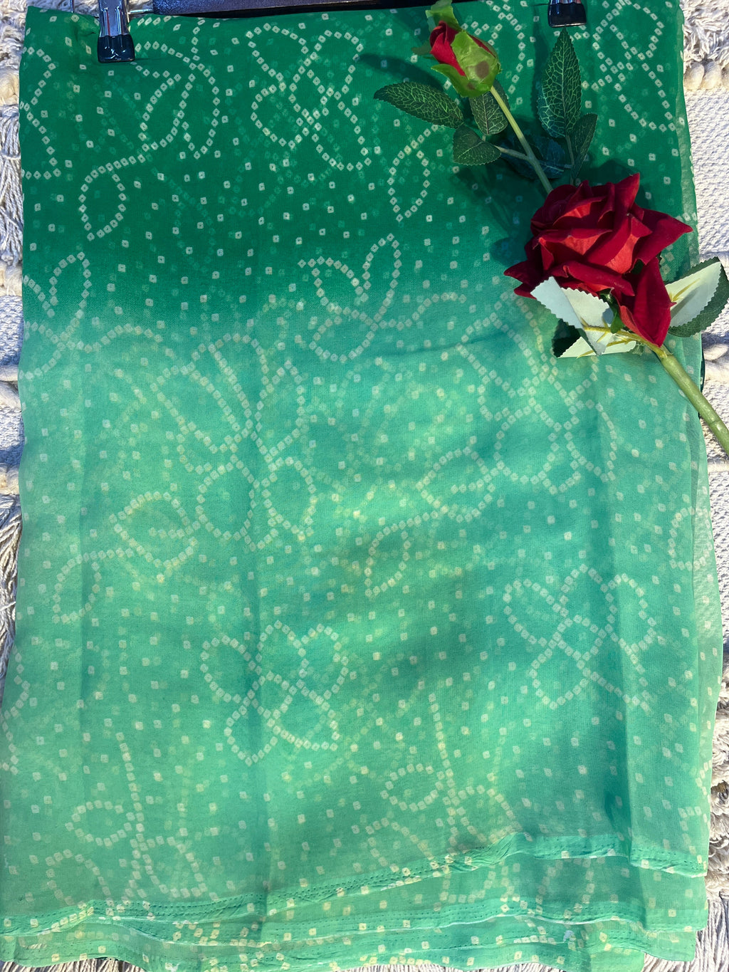 👑 The Moh Luxe Drape – Emerald Green Edition