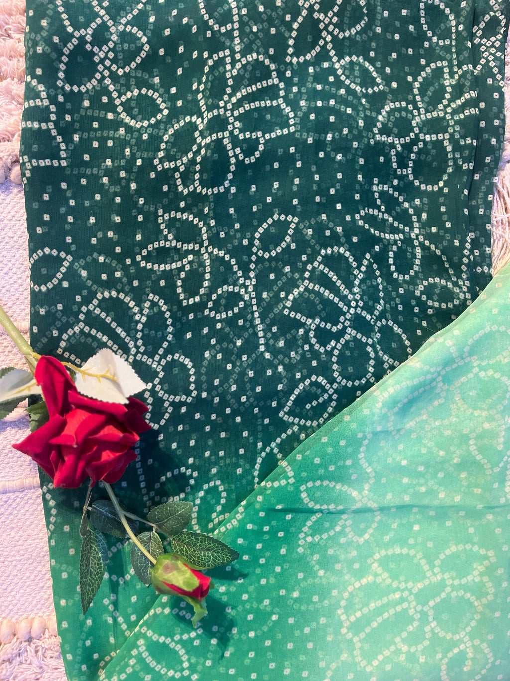 👑 The Moh Luxe Drape – Emerald Green Edition